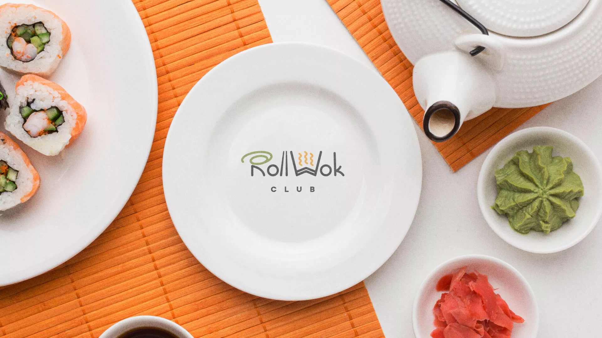 Разработка логотипа и фирменного стиля в Алагире для суши-бара «Roll Wok Club» Разработка логотипа и фирменного стиля в Алагире для суши-бара «Roll Wok Club»